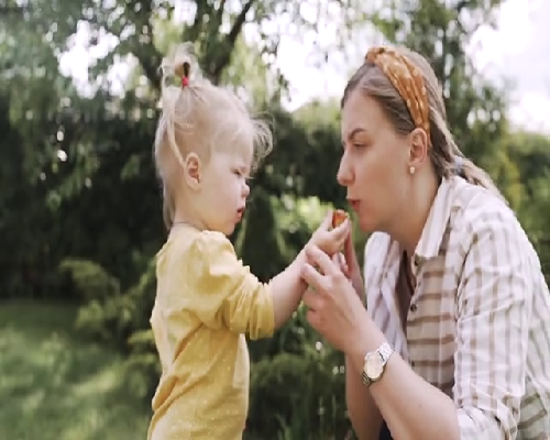 关于供卵女性条件以及天津三代试管助孕网的探讨